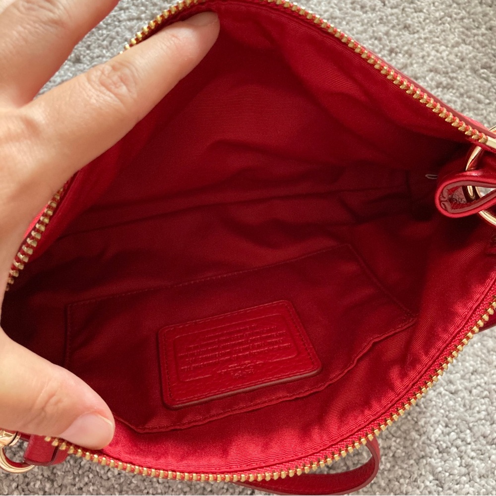 Coach sling red crossbody bag NWT mini bag - Picture 6 of 6